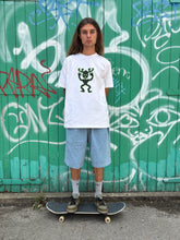 Load image into Gallery viewer, HEADS GUY TSHIRT WHITE
