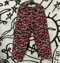 Load image into Gallery viewer, SEX CAMO BLACK DENIM BAGGY FIT
