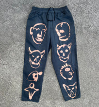 Load image into Gallery viewer, 1/1 Chilli bottoms off black (multiple sizes)
