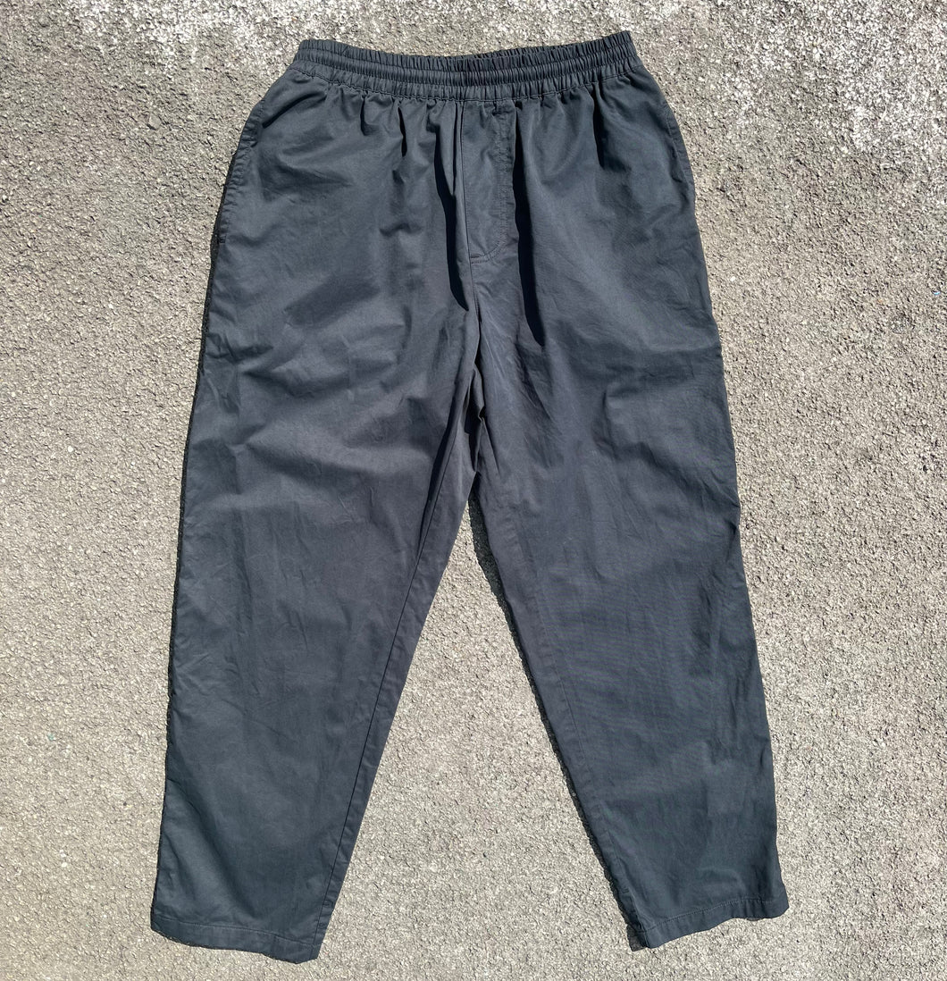 Chilli bottoms off black