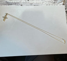 Load image into Gallery viewer, STERLING SILVER CROSS N CHAIN
