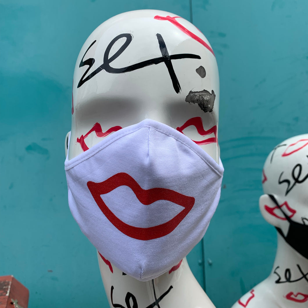 Mask white (adult size)