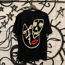 Load image into Gallery viewer, SKULL back print tee black
